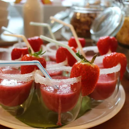 Obenauf In Проживание в семье *